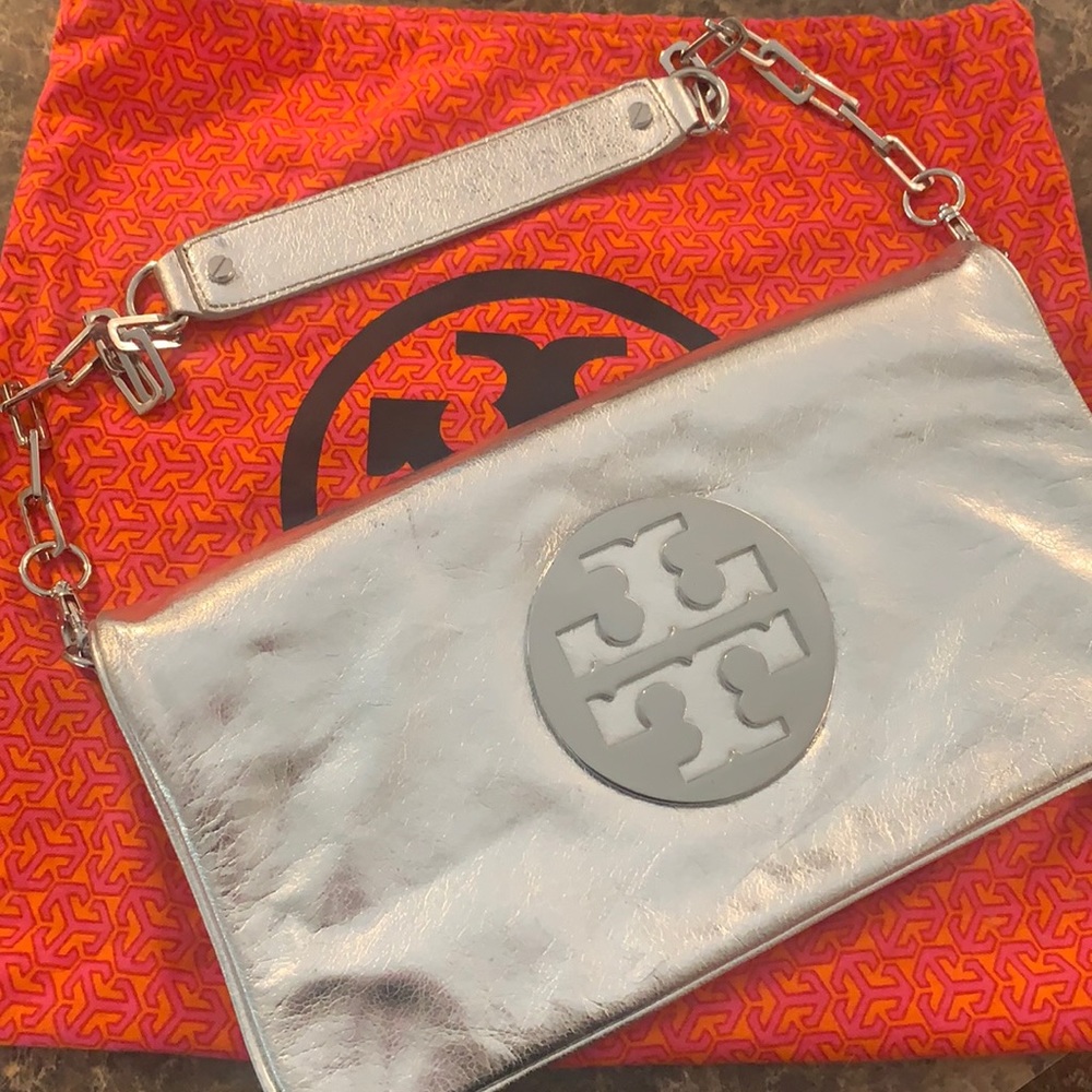 Tory Burch silver purse with chain dustbag